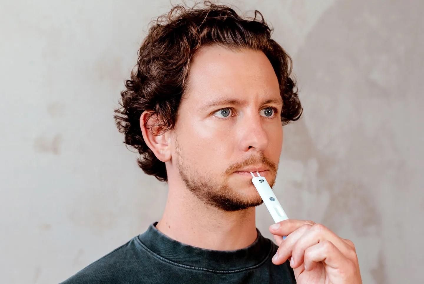 Přístroj na měření hormonů Eli Health Hormometer