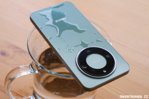 Honor Magic 8 Lite je odolný proti vodě Honor Magic 8 Lite je odolný proti vodě