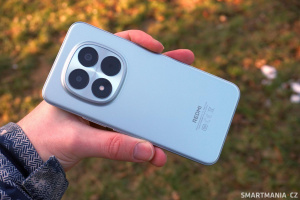 Hledáte-li styl, mrkněte na hnědou variantu, místo sklolaminátu má záda z koženky Hledáte-li styl, mrkněte na hnědou variantu, místo sklolaminátu má záda z koženky