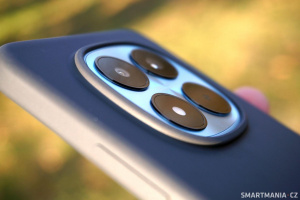 Malý ochranný rámeček okolo fotoaparátu přijde vhod Malý ochranný rámeček okolo fotoaparátu přijde vhod