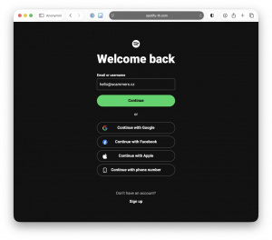 Falešná stránka po vás nejprve požaduje zadání přihlašovacích údajů Falešná stránka po vás nejprve požaduje zadání přihlašovacích údajů