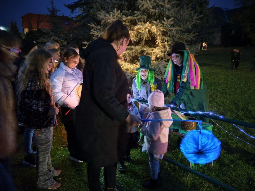 Vivo X300 Pro (1×) Vivo X300 Pro (1×)