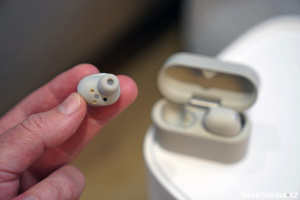 Detail sluchátka Detail sluchátka