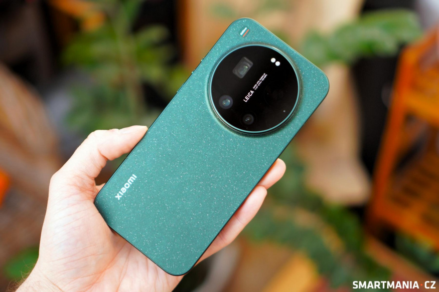 Xiaomi 17 Ultra v ruce redaktora Xiaomi 17 Ultra v ruce redaktora