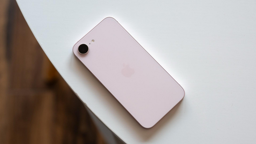 Chytrý telefon iPhone 17e Chytrý telefon iPhone 17e