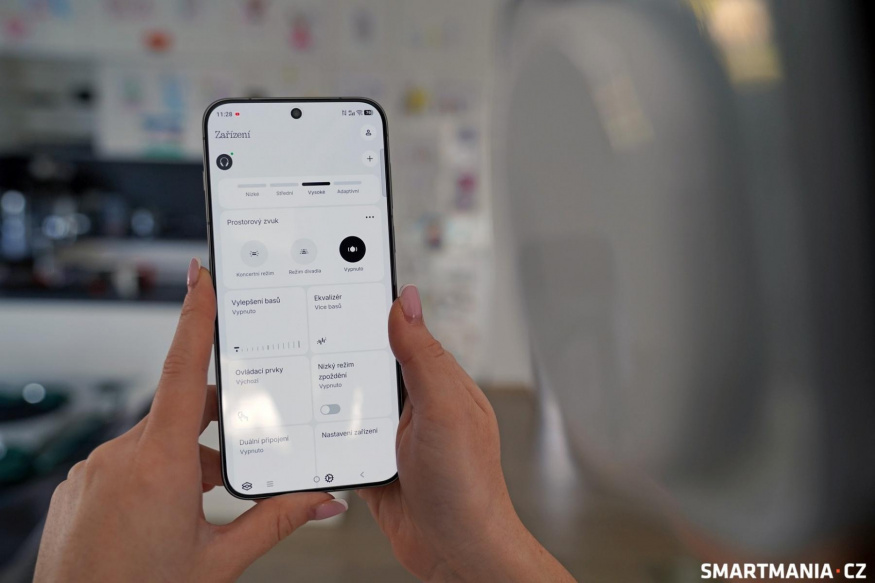 Nothing Headphone (a) Nothing Headphone (a)