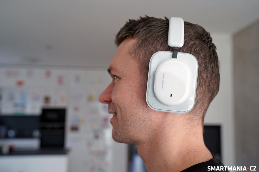 Nothing Headphone (a) Nothing Headphone (a)