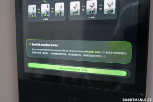 Popisek kombinující češtinu a čínštinu Popisek kombinující češtinu a čínštinu