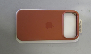 Falešné iPhony zadržené na letišti v Mošnově Falešné iPhony zadržené na letišti v Mošnově