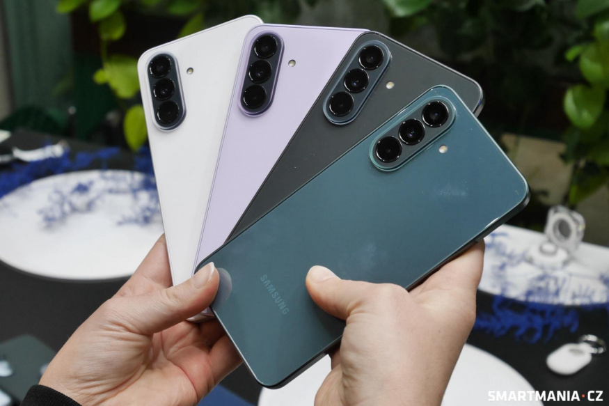 … A37 zase nabízí odlišnou zelenou variantu … A37 zase nabízí odlišnou zelenou variantu