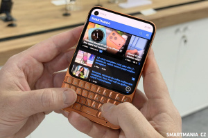 Ovládání je pohodlné, displej je na to dosst velký, případně si pomůžete kurzorem Ovládání je pohodlné, displej je na to dosst velký, případně si pomůžete kurzorem