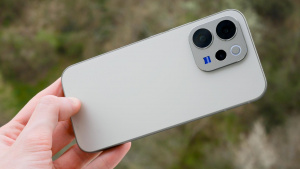 Vivo V70