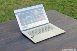 Počítač Asus Zenbook A16