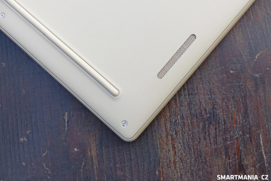 Výdech reproduktoru notebooku Asus Zenbook A16