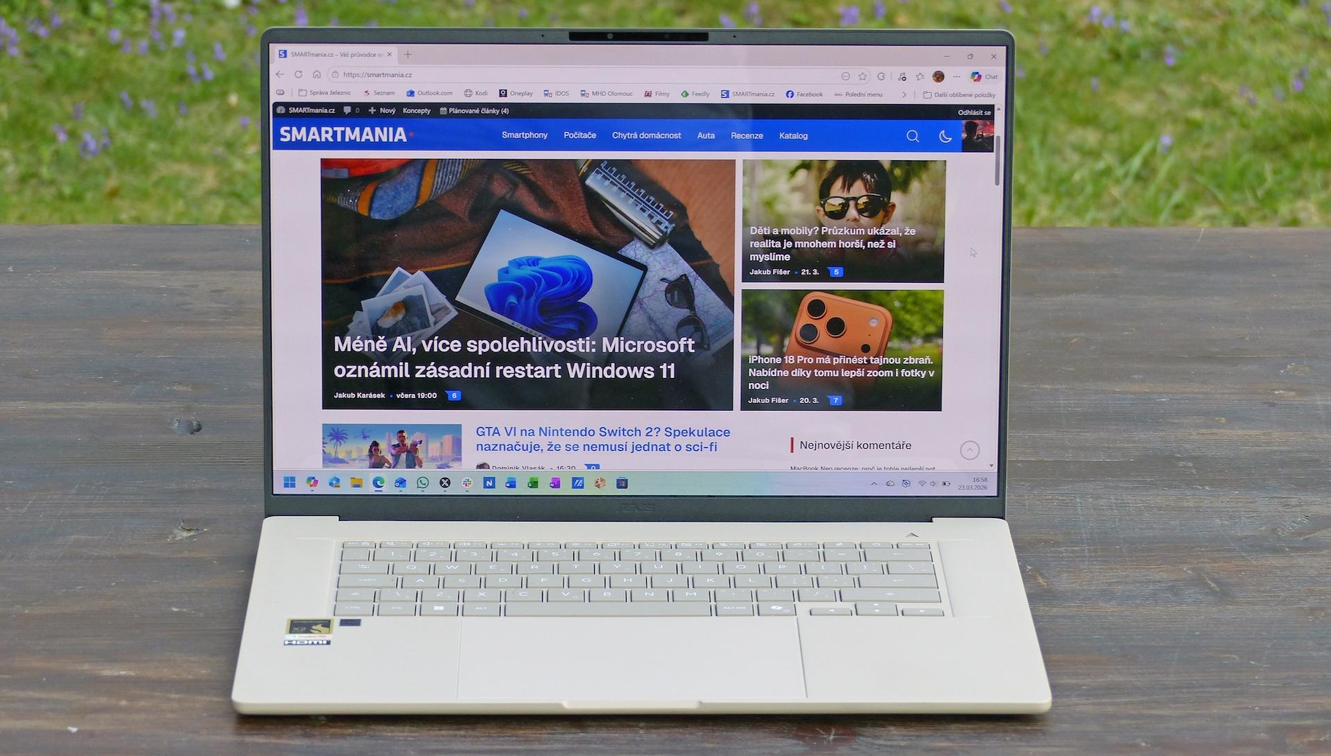 Asus Zenbook A16 2026 Recenze