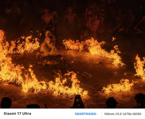 Kecak Dance, 4,3× zoom Kecak Dance, 4,3× zoom