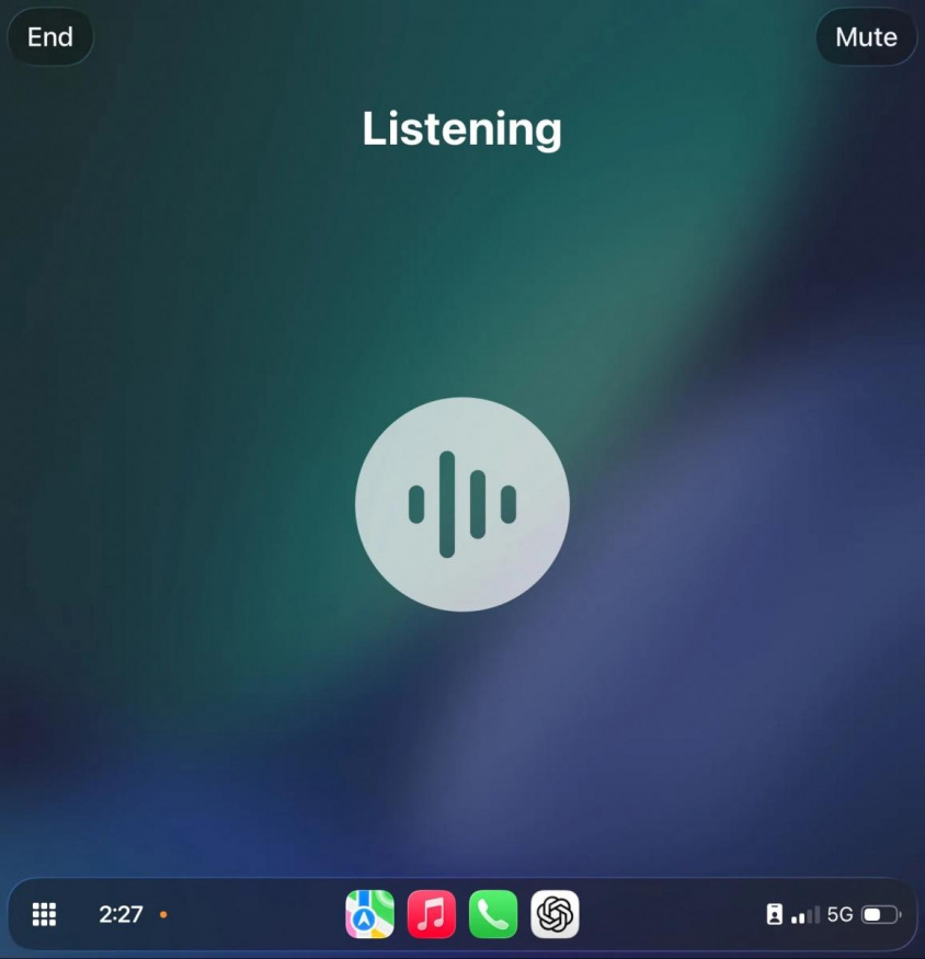 ChatGPT v Apple Carplay ChatGPT v Apple Carplay