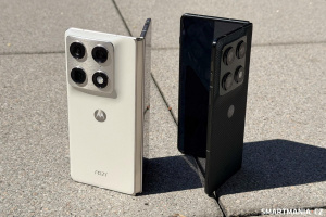 Motorola Razr Fold ve dvou barevných variantách Motorola Razr Fold ve dvou barevných variantách