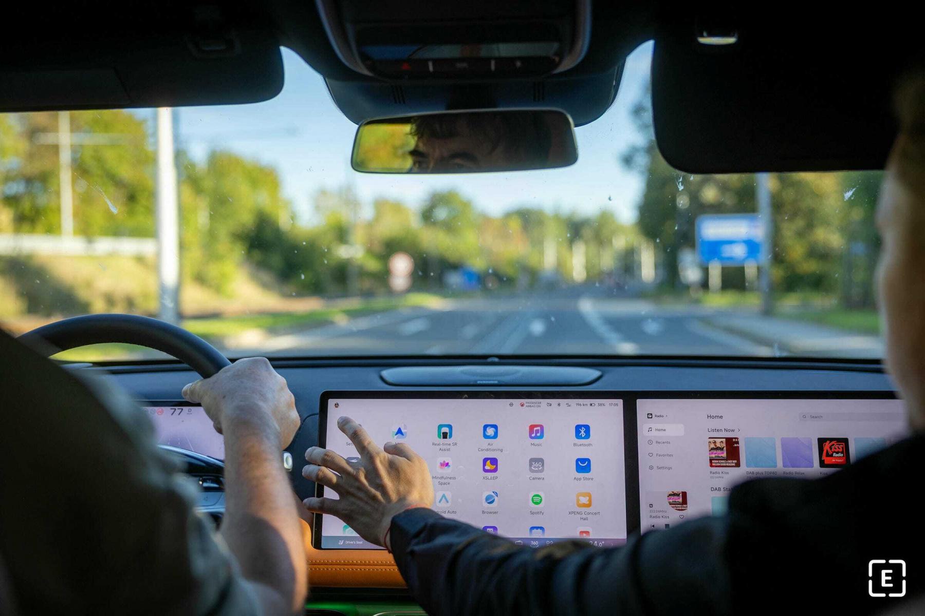 Salón Elektromobilů ČB