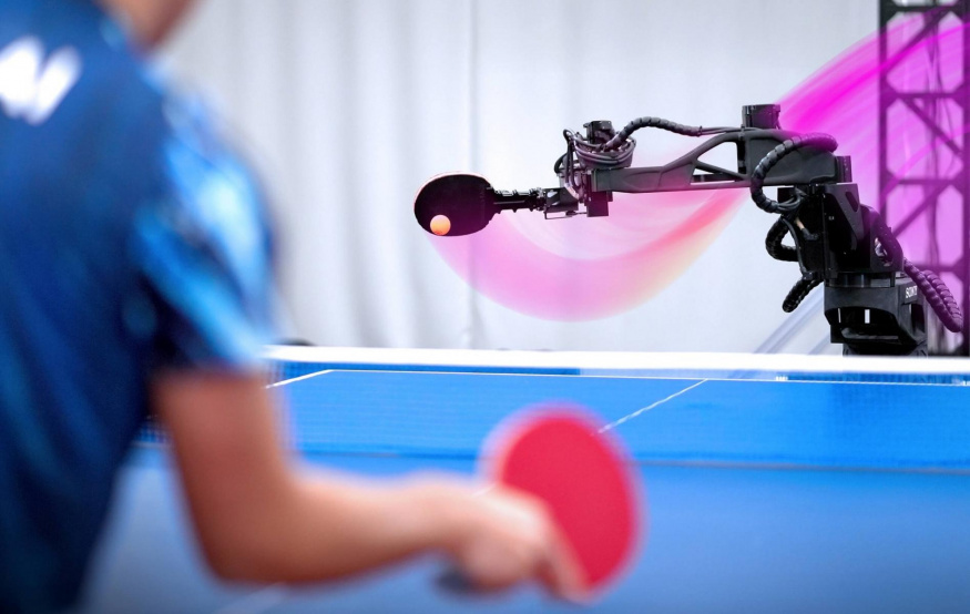 Robot Ace od Sony