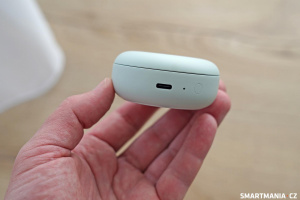 Dobíjení probíhá skrze USB-C