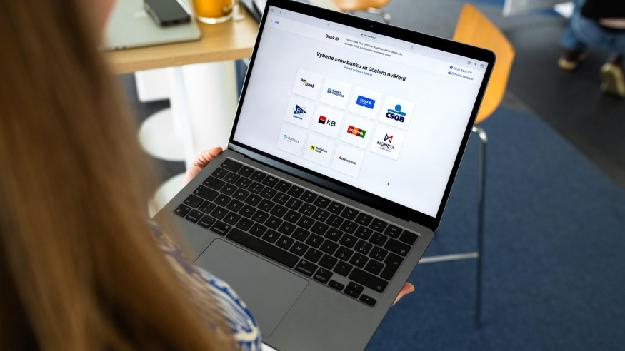 Přihlášení přes Bank iD na notebooku Přihlášení přes Bank iD na notebooku