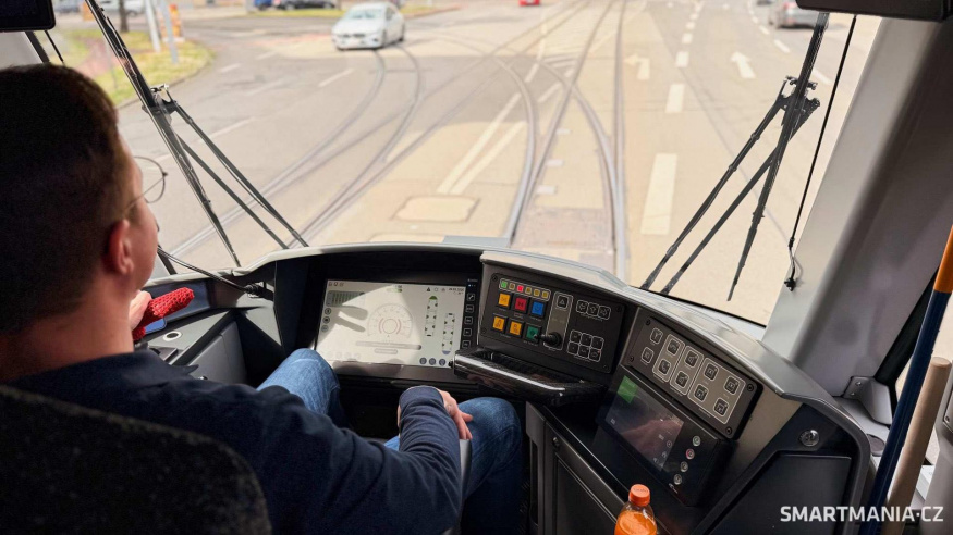 Tramvaj a depo Škoda Group v německém Mannheimu na akci Autonomy Day Mannheim Tramvaj a depo Škoda Group v německém Mannheimu na akci Autonomy Day Mannheim