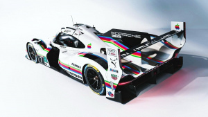 Závodní Porsche v barvách technologického giganta Apple Závodní Porsche v barvách technologického giganta Apple