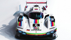 Závodní Porsche v barvách technologického giganta Apple Závodní Porsche v barvách technologického giganta Apple