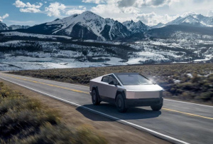 Tesla Cybertruck Long Range