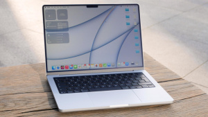 MacBook Pro M5 Max v celé kráse