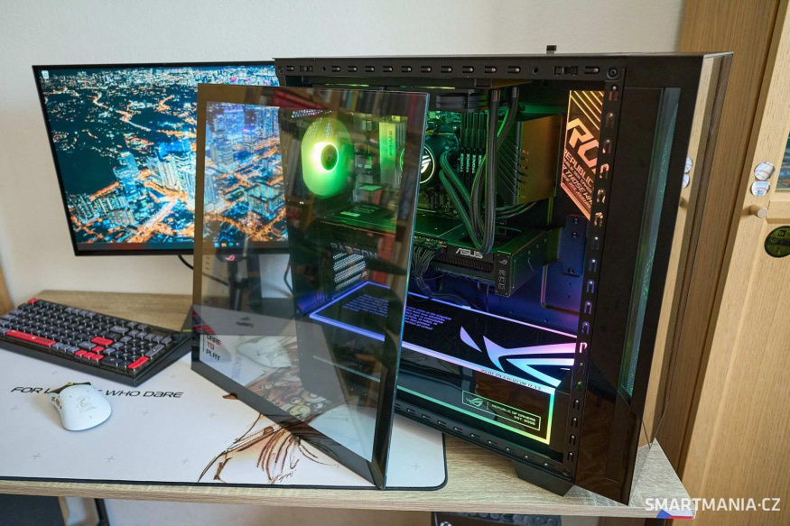 Stolní herní počítač Asus ROG G700