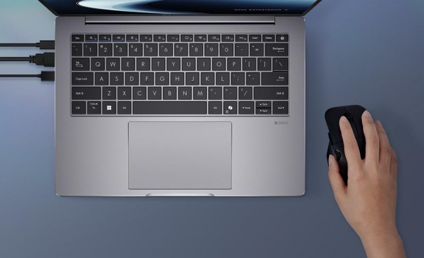 Porty počítače Asus ExpertBook P3 Porty počítače Asus ExpertBook P3