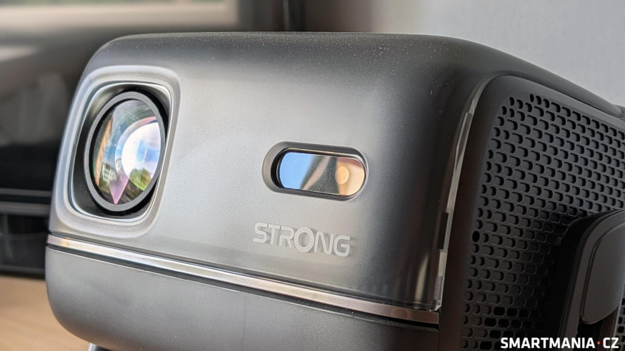 Projektor Strong Mira X1