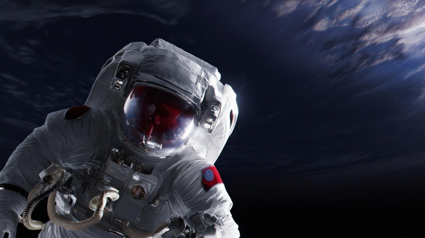 Astronauti nosí Pradu? Italská módní ikona pro NAS