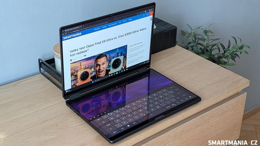 Asus ROG Zephyrus Duo GX651 Asus ROG Zephyrus Duo GX651