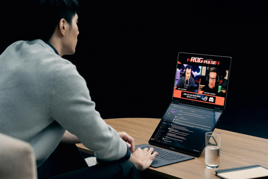 Asus ROG Zephyrus Duo GX651 Asus ROG Zephyrus Duo GX651