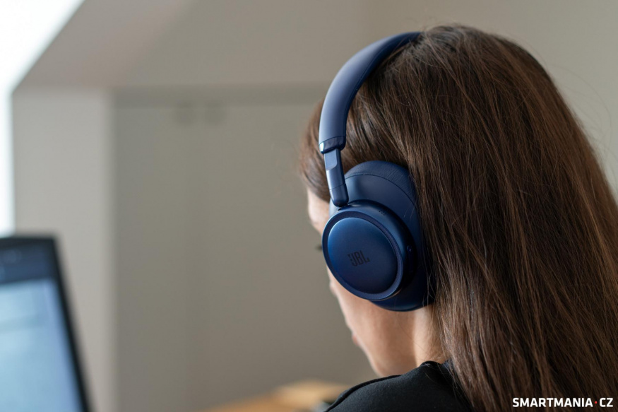 JBL Live 780NC