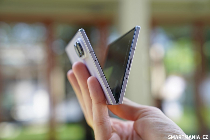 Samsung Galaxy Fold 8 Samsung Galaxy Fold 8