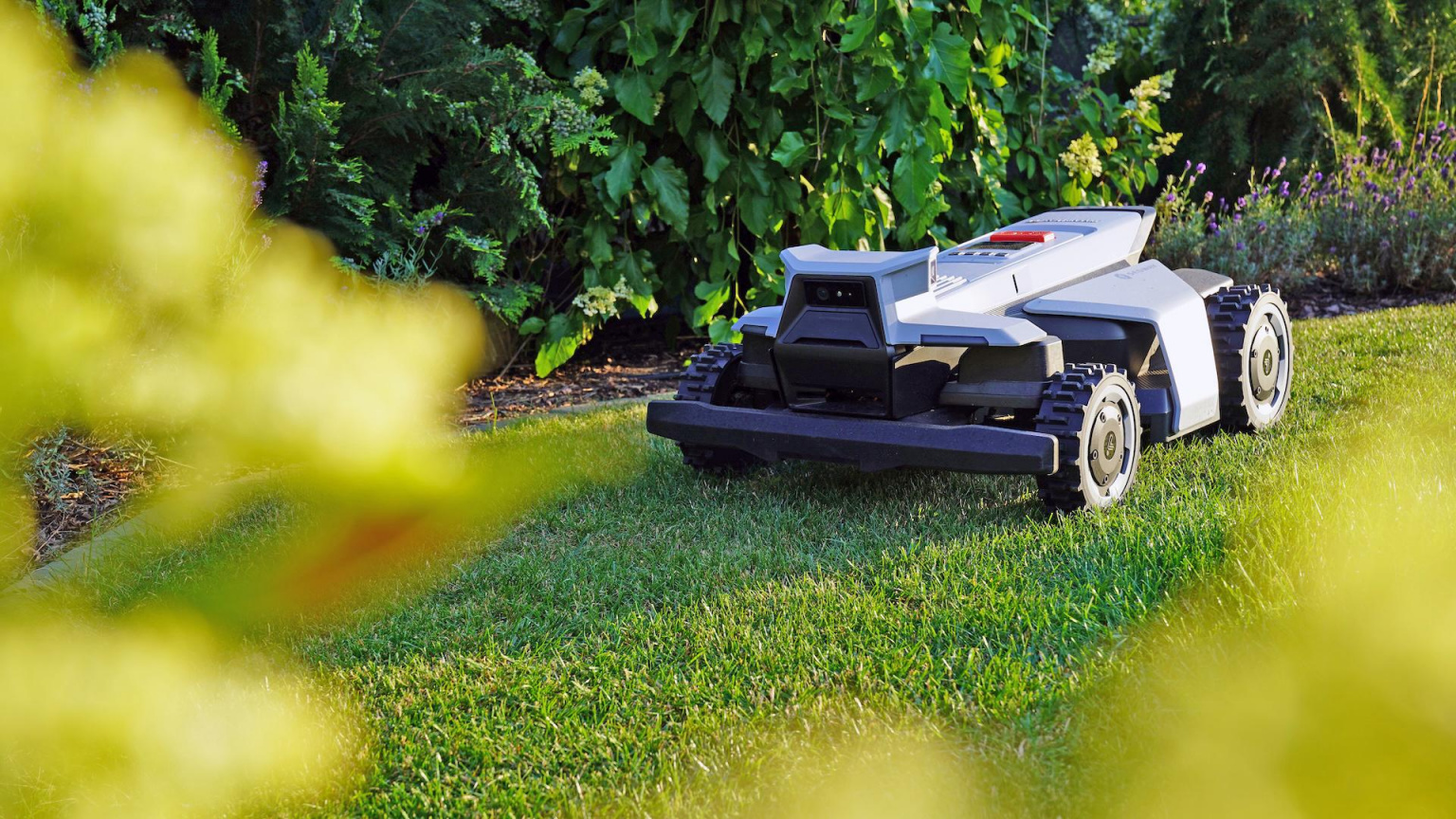 Segway Navimow X450 recenze: autonomní sekačka pro ty nejnáročnější