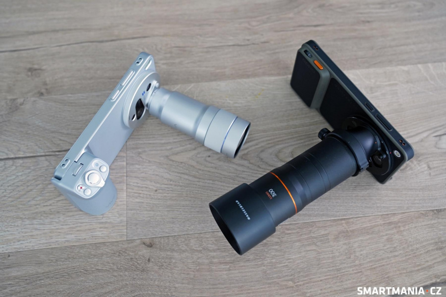 Vivo X300 Ultra a Oppo Find X9 Ultra s nasazeným telekonvertorem