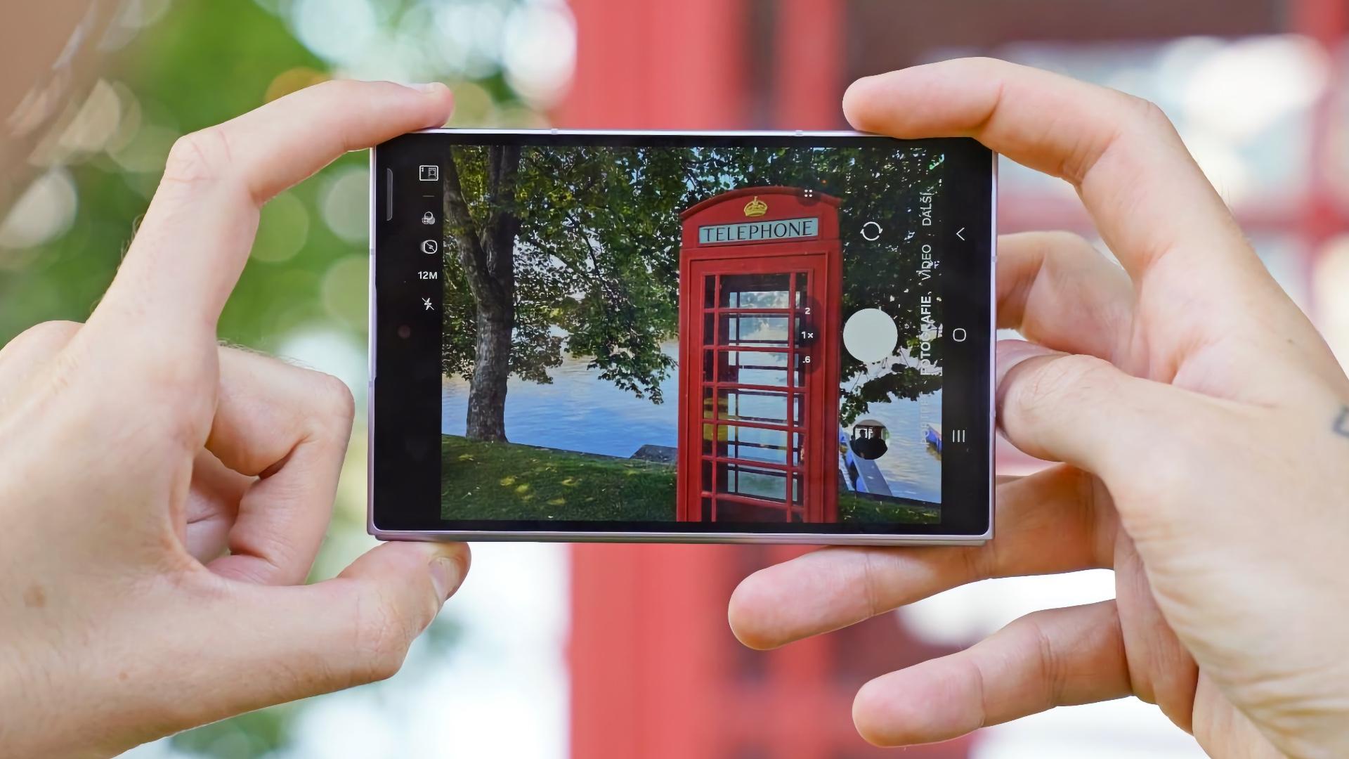 Jak fotí Samsung Galaxy Z Fold 8?