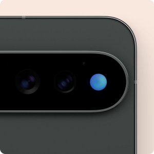 Pixel 11 Pro na tiskovém snímku Pixel 11 Pro na tiskovém snímku