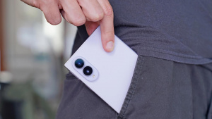Samsung Galaxy Z Fold 8