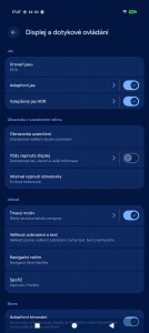Bohatá nastavení jsou pro telefon typická Bohatá nastavení jsou pro telefon typická