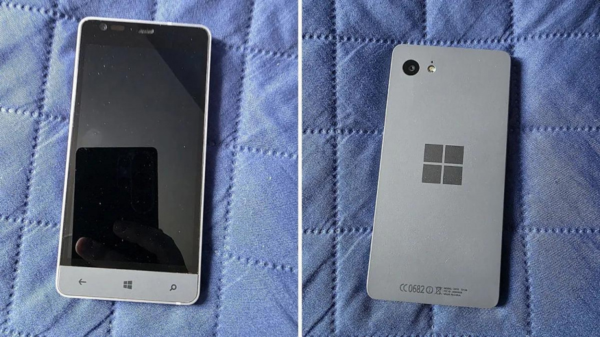 Bájný Surface Phone na fotografiích Bájný Surface Phone na fotografiích