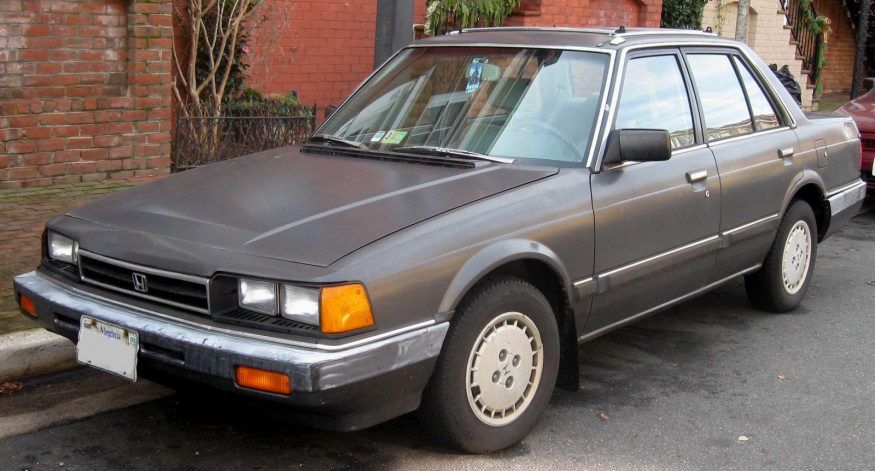 Honda Accord druhé generace Honda Accord druhé generace z osmdesátých let