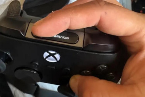 Uniklé snímky herního ovladače Xbox Elite 3 Uniklé snímky herního ovladače Xbox Elite 3