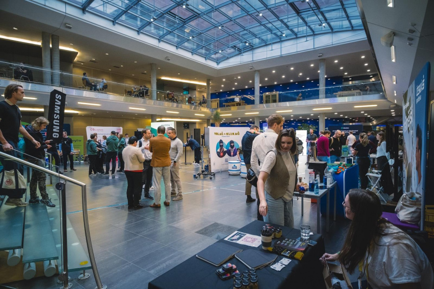 Data Festival VŠE 2025 Data Festival VŠE 2025