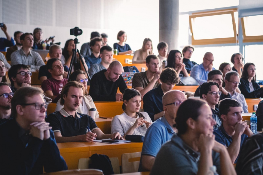 Data Festival VŠE 2025 Data Festival VŠE 2025